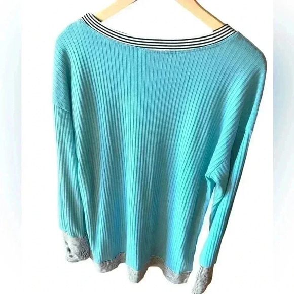 Westwind (LA boutique brand) xl/2x turquoise tunic with thumb holes in‎ sleeve . - Picture 2 of 6